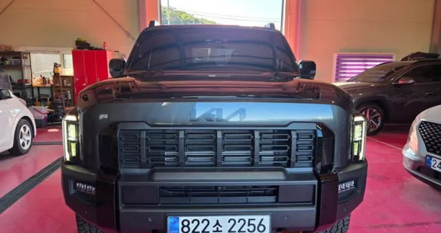 Kia Tasman 