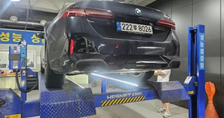 Bmw 5-Series 