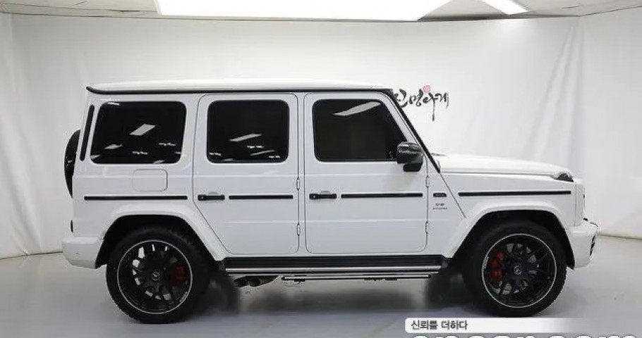 Mercedes-Benz G-Class 