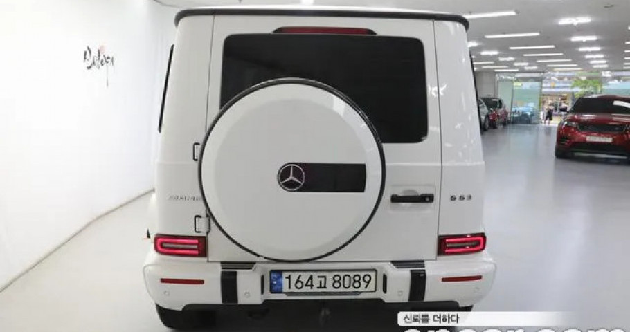Mercedes-Benz G-Class 