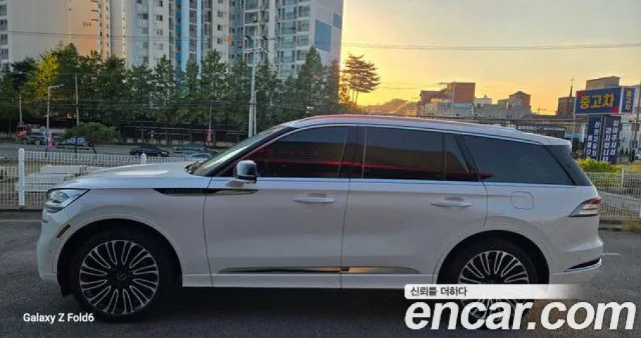 Lincoln Aviator 