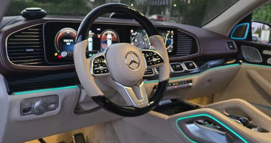 Mercedes-Benz Gls-Class 
