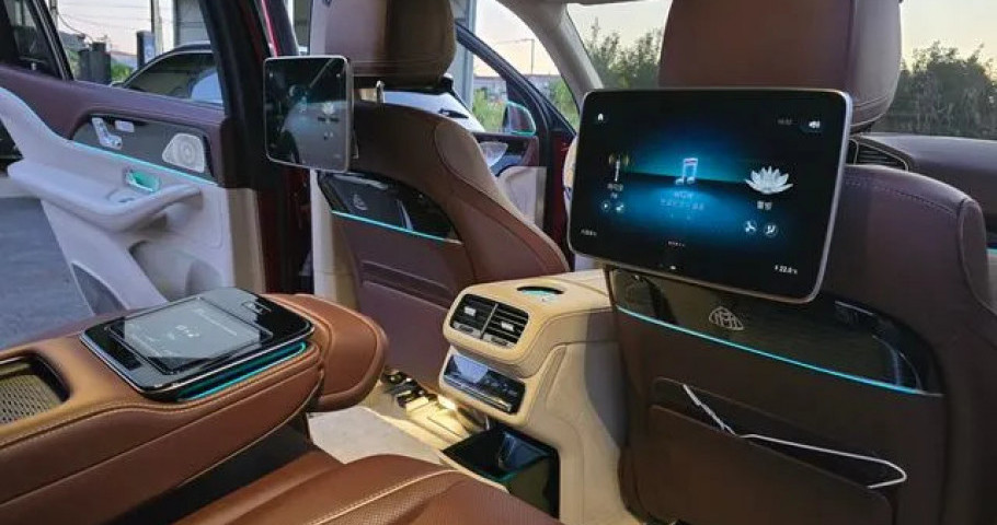 Mercedes-Benz Gls-Class 