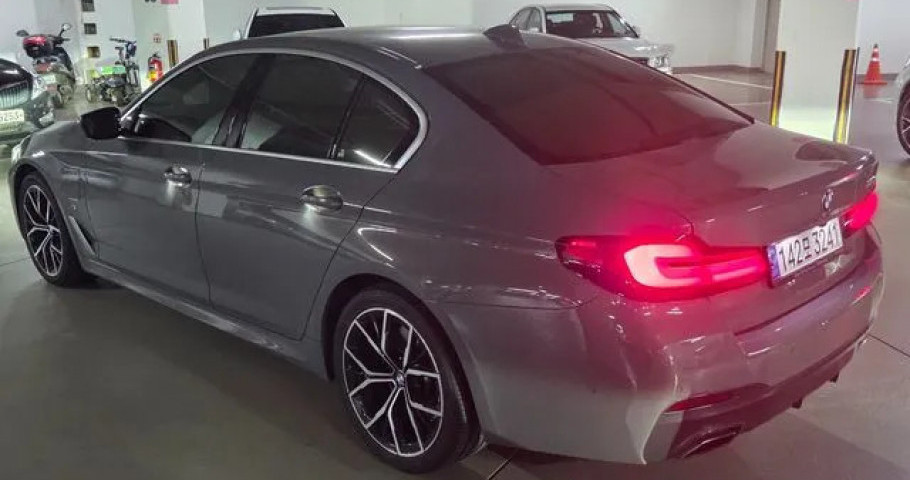Bmw 5-Series 