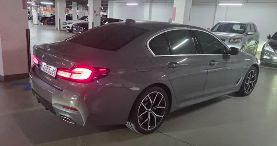 Bmw 5-Series 