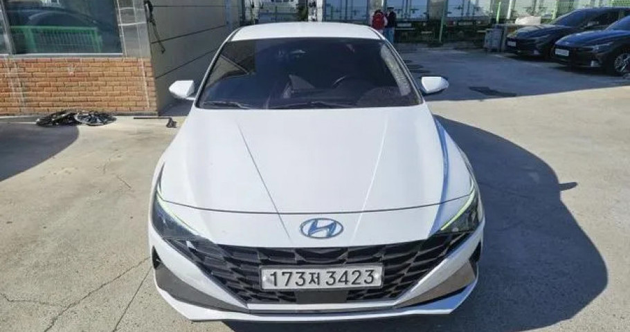 Hyundai Avante (Elantra) 