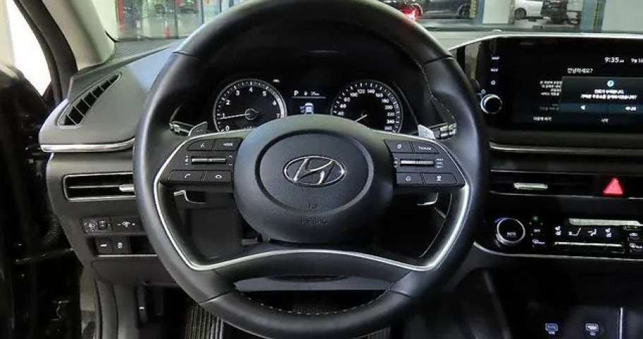 Hyundai Sonata 