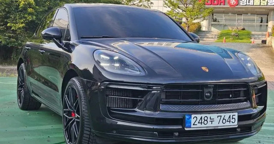 Porsche Macan 