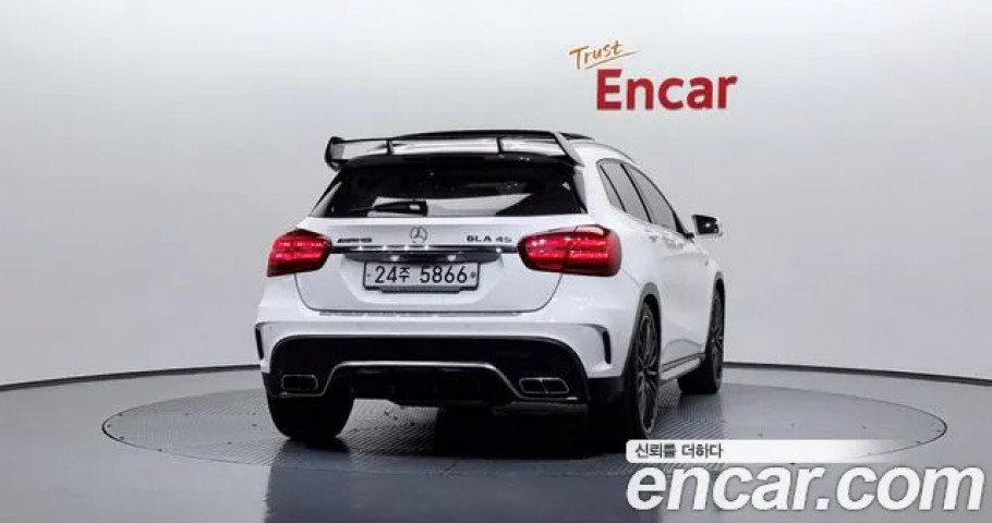 Mercedes-Benz Gla-Class 