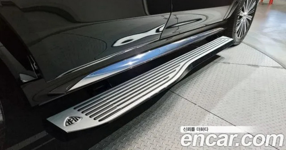 Mercedes-Benz Gls-Class 