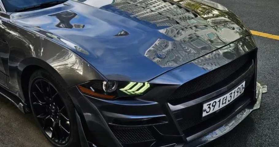 Ford Mustang 