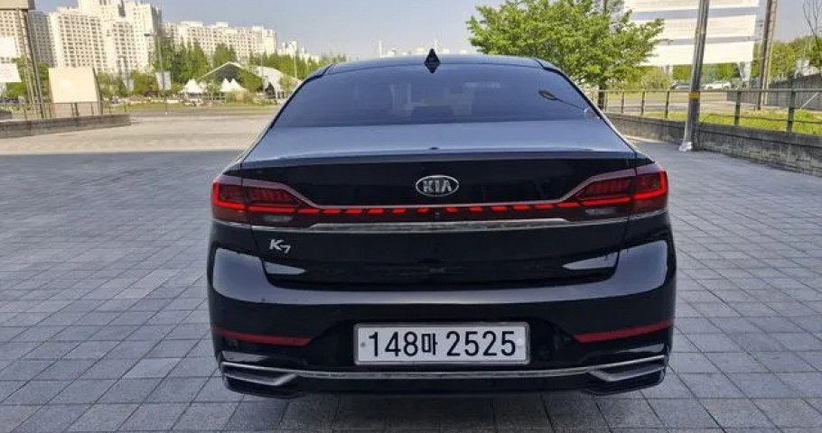 Kia K7 