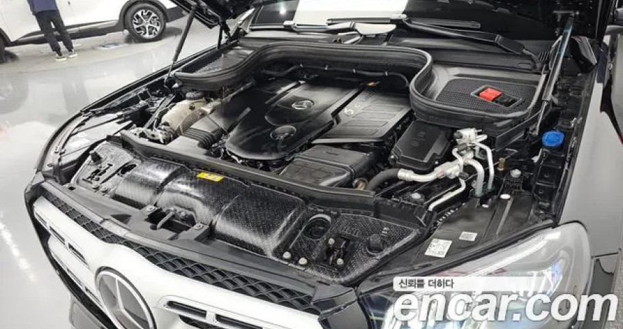 Mercedes-Benz Gls-Class 