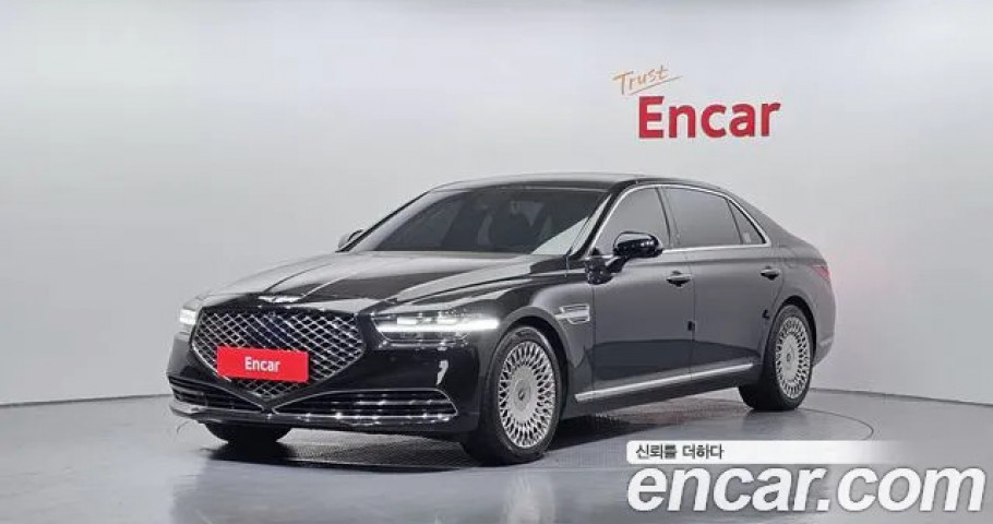 Genesis G90 