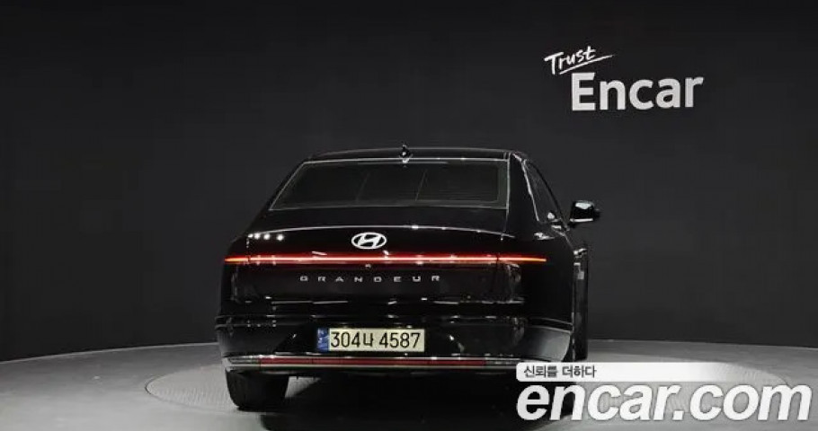 Hyundai Grandeur 