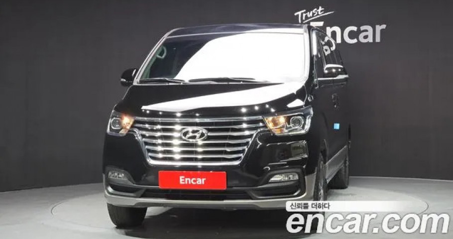 Hyundai Starex 