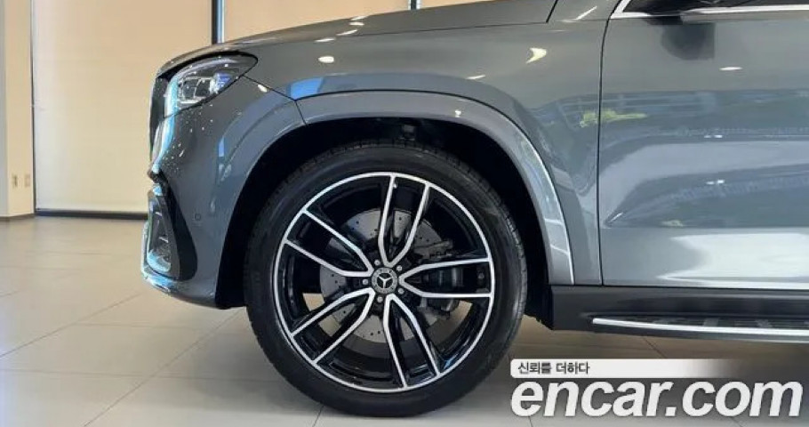 Mercedes-Benz GLS-Class 