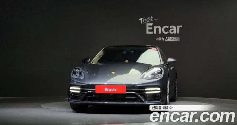 Porsche Panamera 