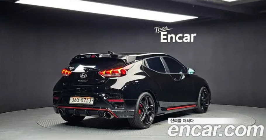 Hyundai Veloster 