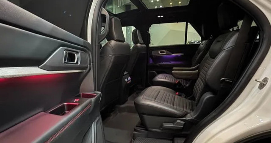 Ford Explorer 