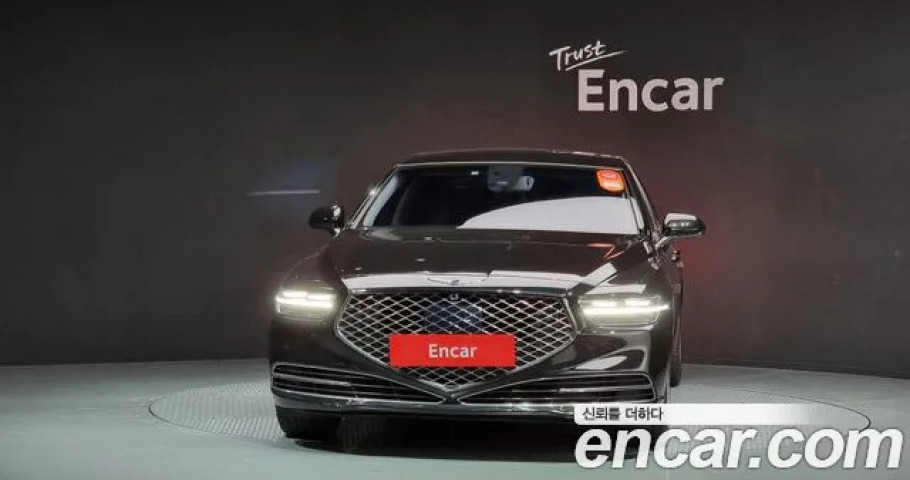 Genesis G90 