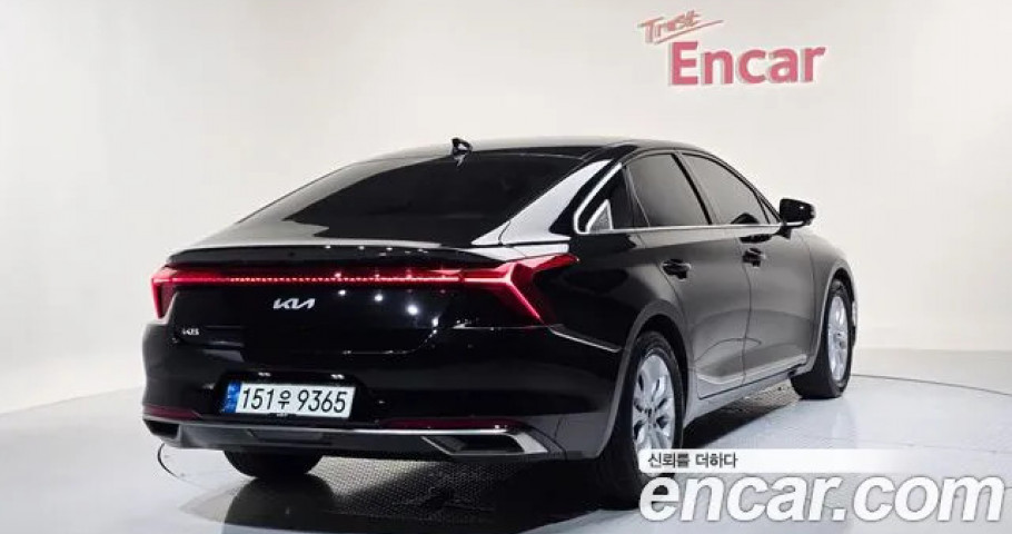 Kia K8 
