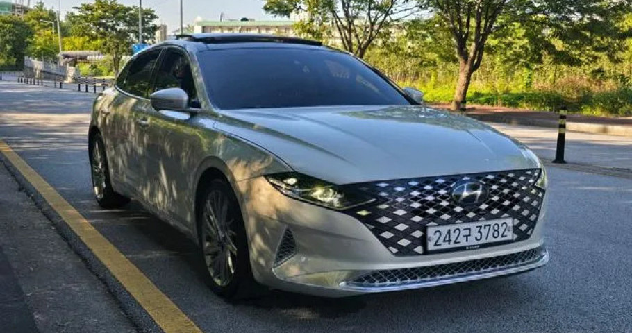 Hyundai Grandeur 