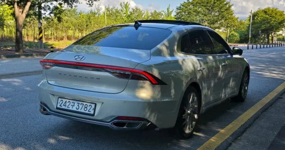 Hyundai Grandeur 