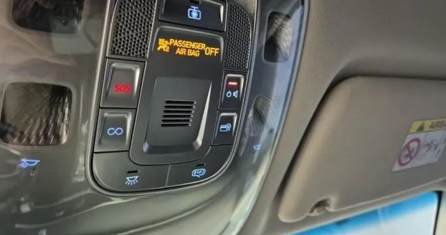 Genesis Gv70 