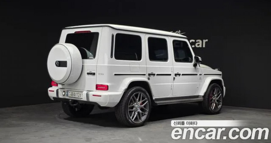 Mercedes-Benz G-Class 