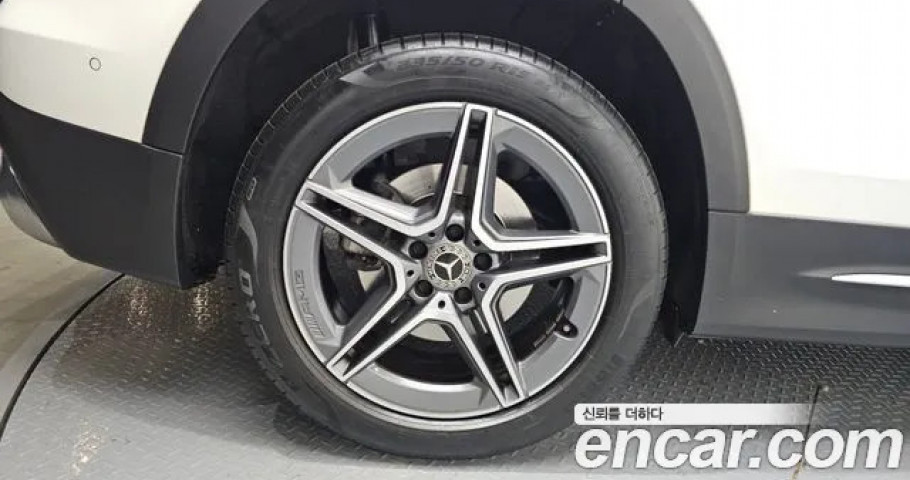 Mercedes-Benz Glb-Class 
