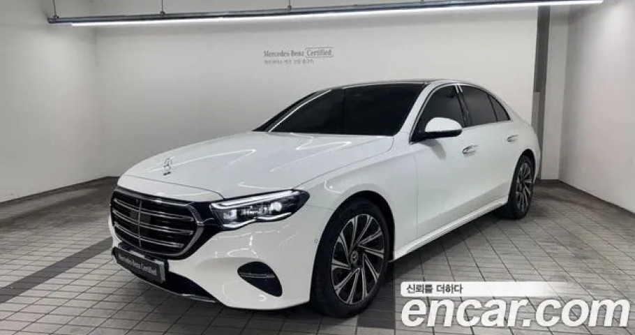 Mercedes-Benz E-Class 