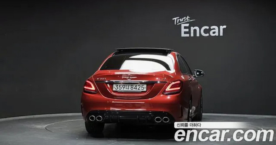 Mercedes-Benz C-Class 