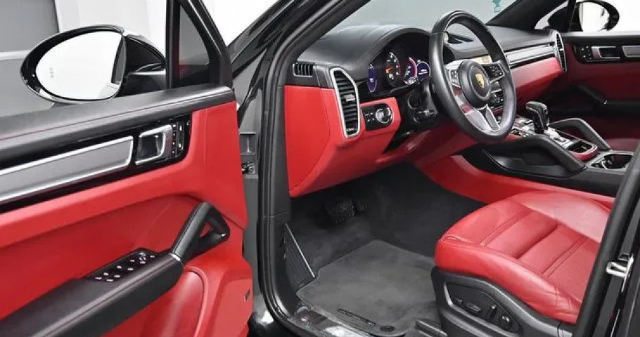 Porsche Cayenne 