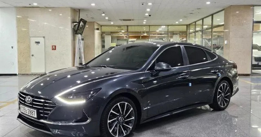 Hyundai Sonata 