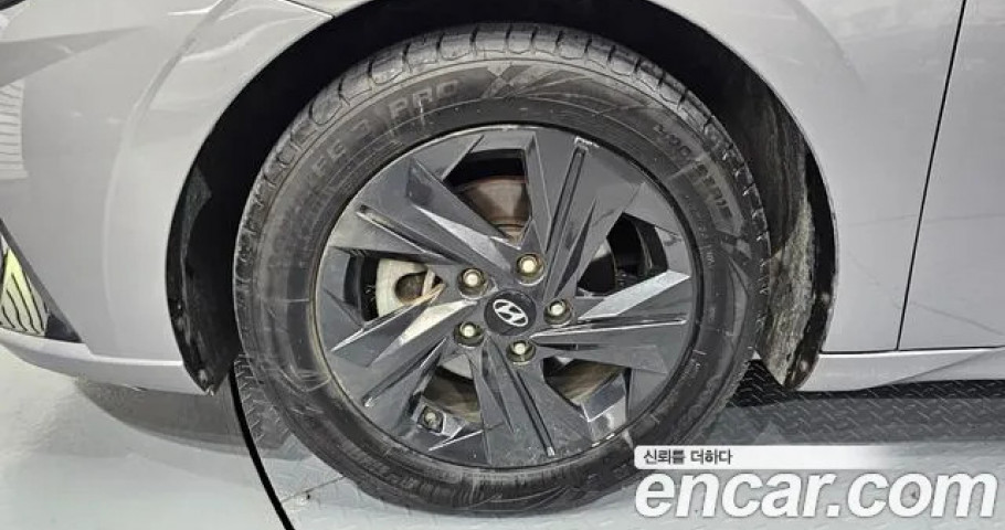 Hyundai Avante (Elantra) 