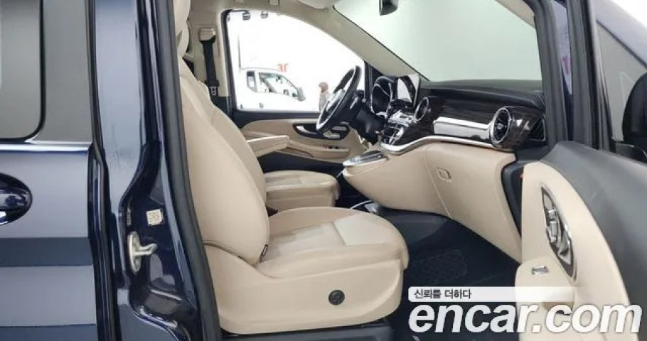 Mercedes-Benz V-Class 