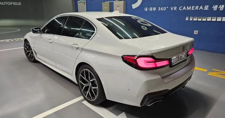 Bmw 5-Series 