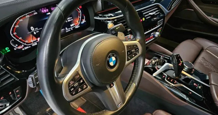 Bmw 5-Series 