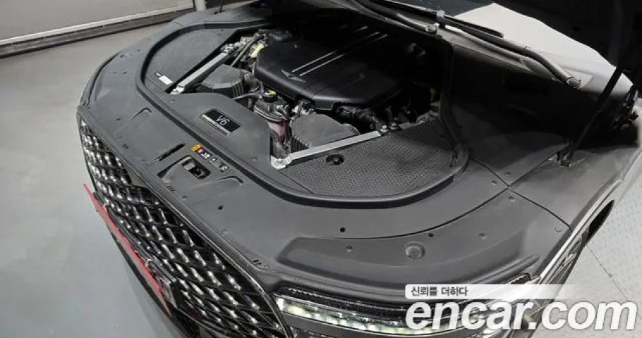 Genesis G90 