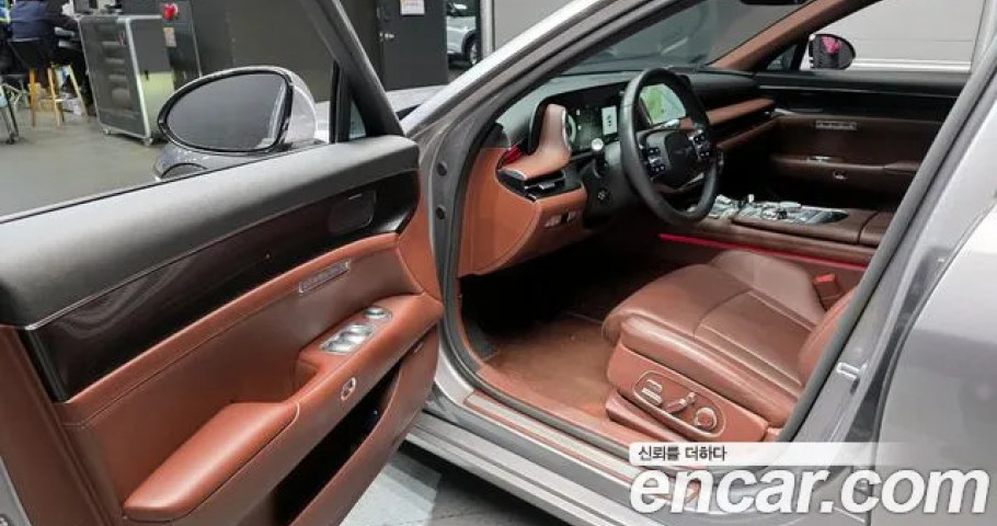 Genesis G90 