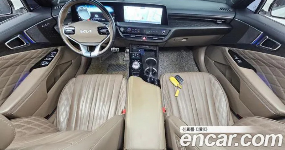 Kia K8 