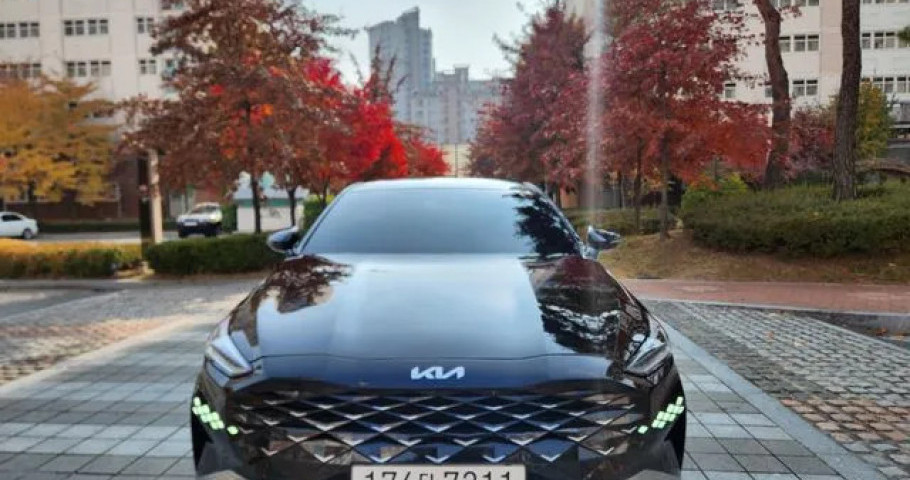 Kia K8 