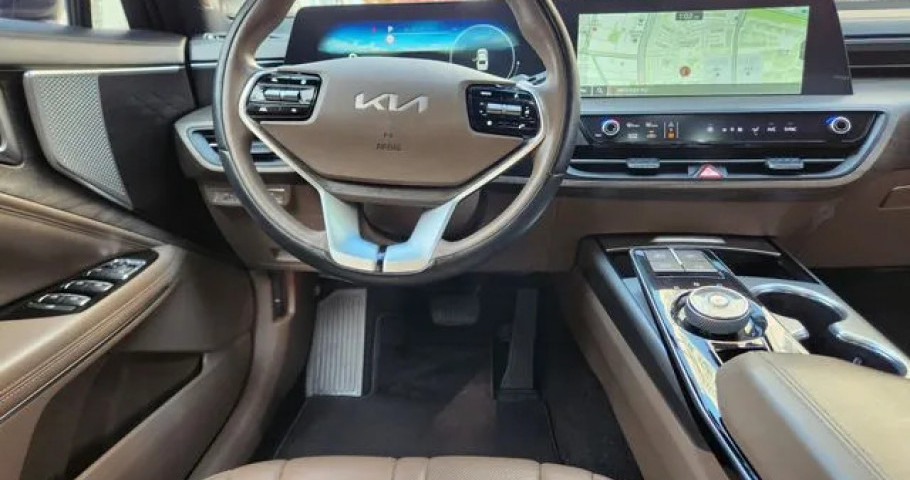 Kia K8 
