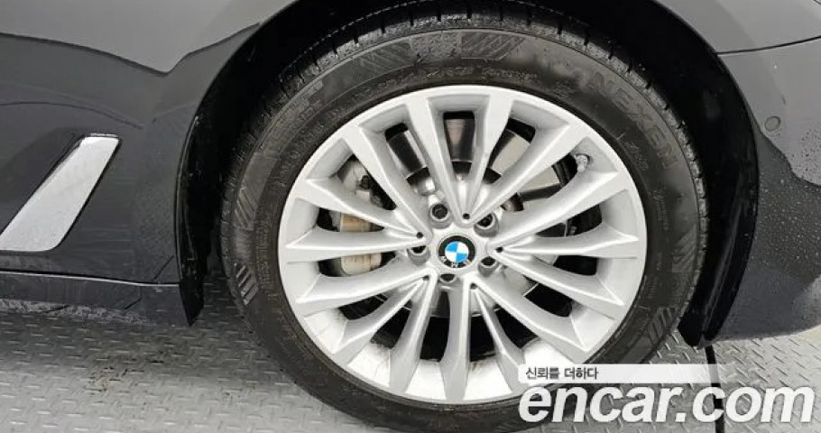 Bmw 5-Series 