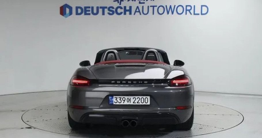 Porsche 718 