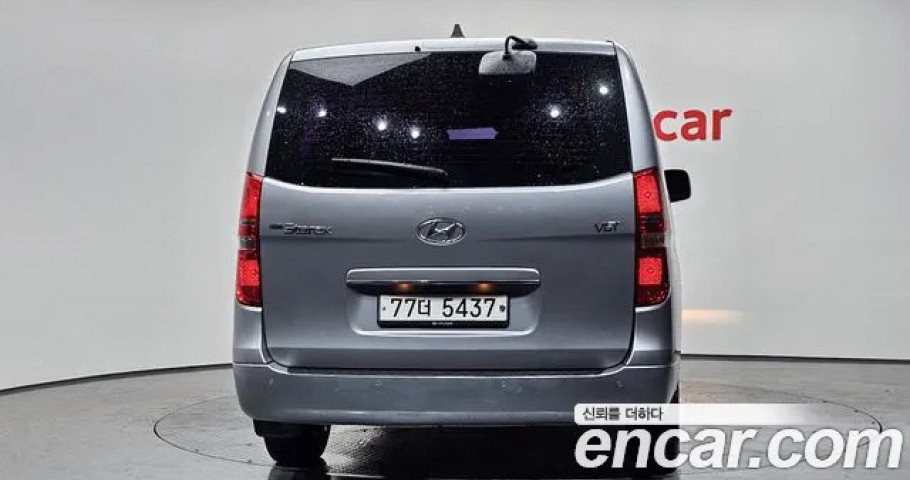 Hyundai Starex 