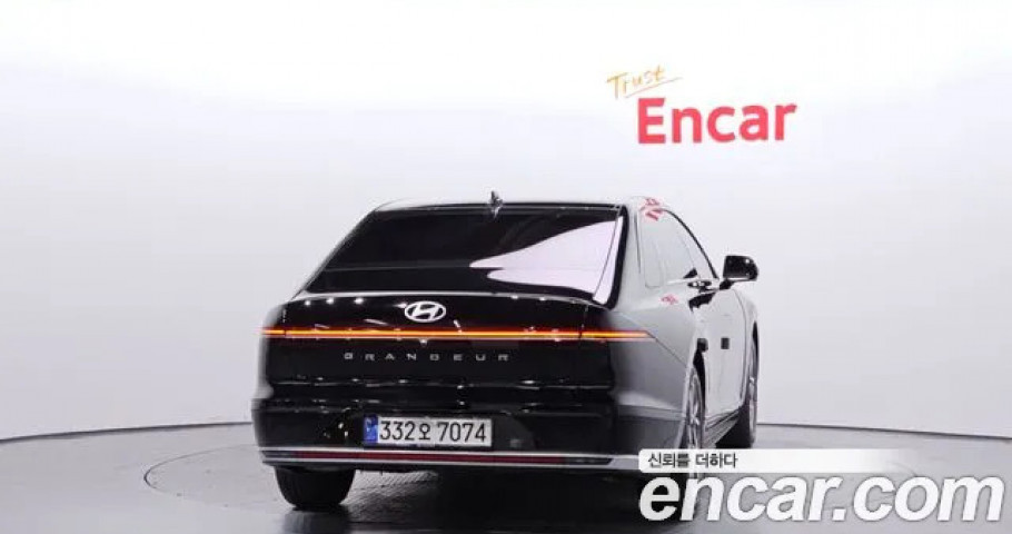 Hyundai Grandeur 