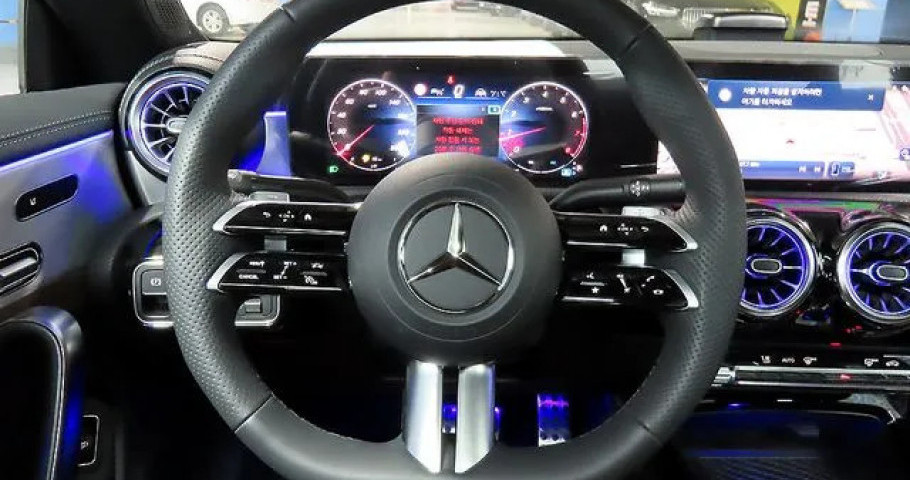 Mercedes-Benz Cla-Class 