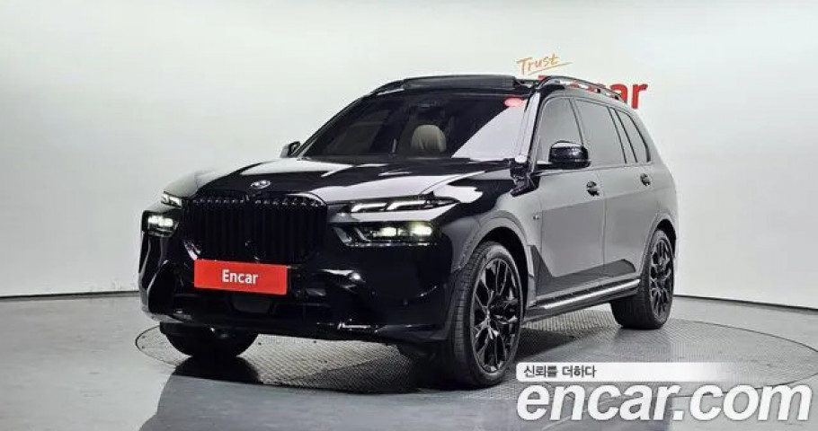 BMW X7 